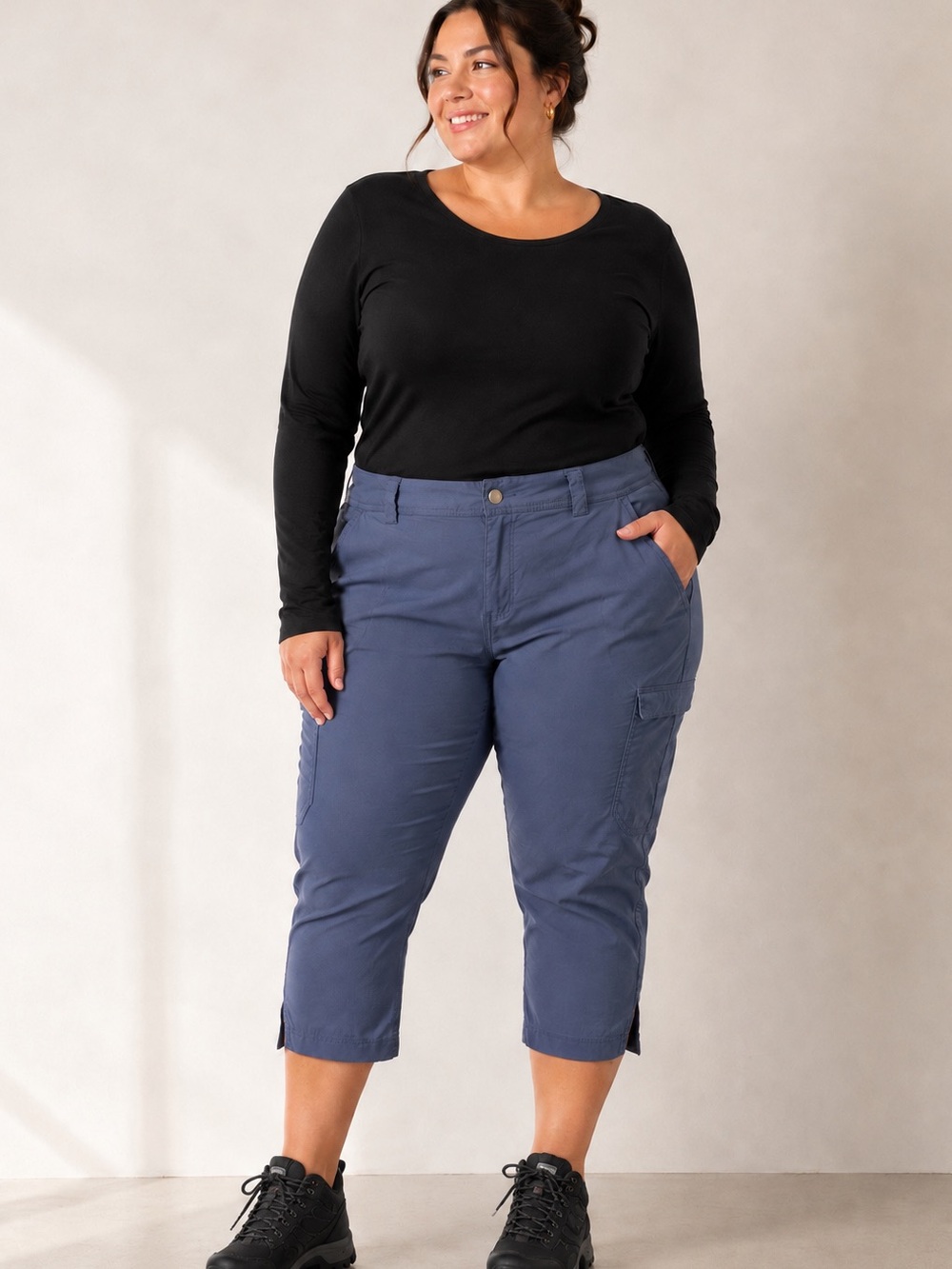Duluth Trading Co Navy Blue Cargo Pants